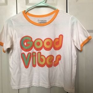 Good vibes crop-top